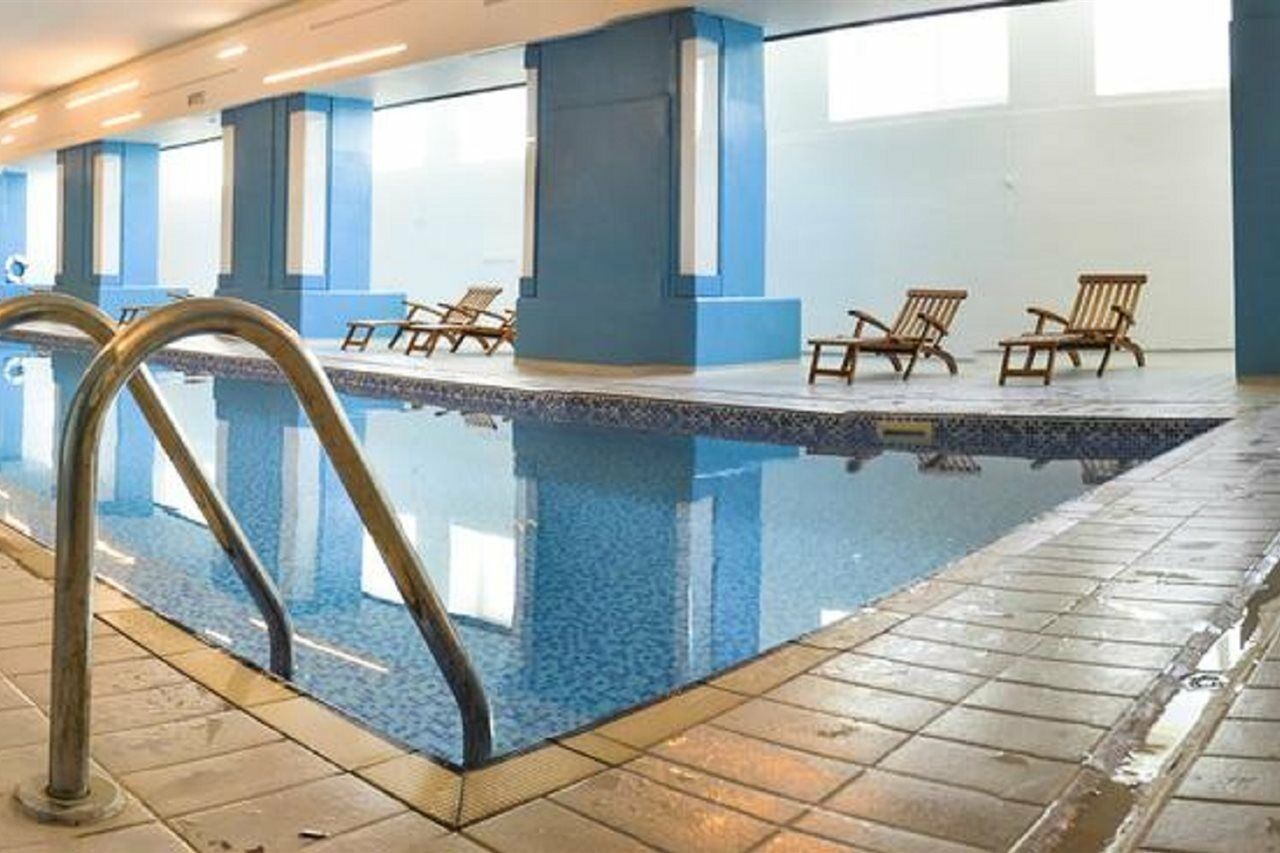Aparthotel Th-Villaggio Olimpico Colle Sestriere村